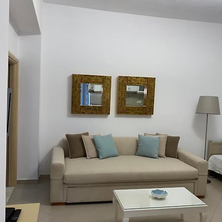 Lr Apartments Sarande Exterior photo