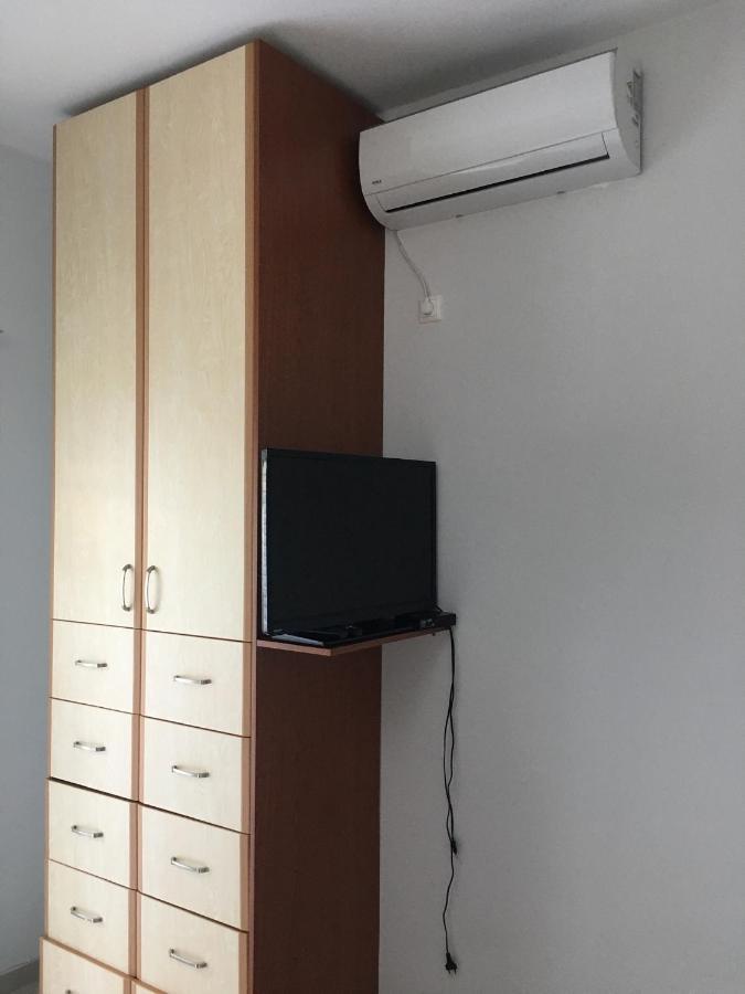 Lr Apartments Sarande Exterior photo