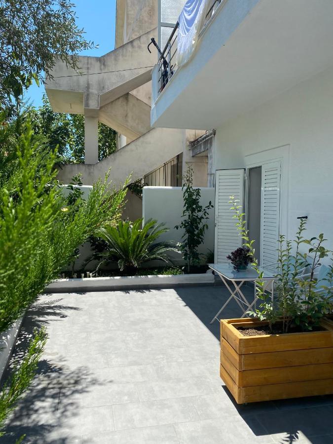 Lr Apartments Sarande Exterior photo
