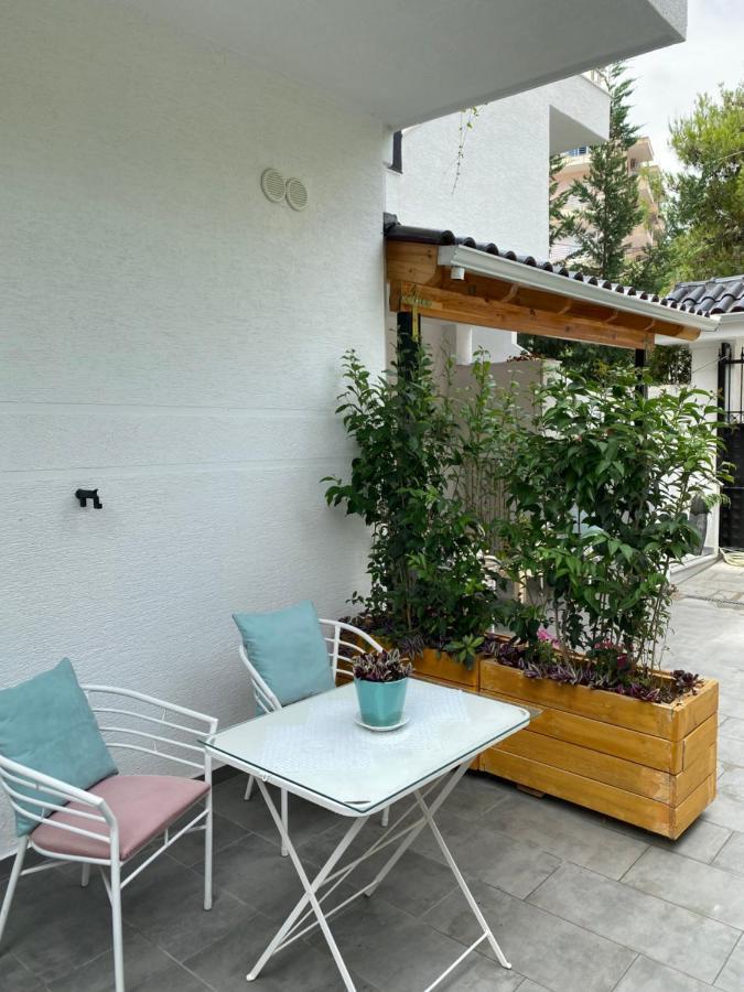 Lr Apartments Sarande Exterior photo
