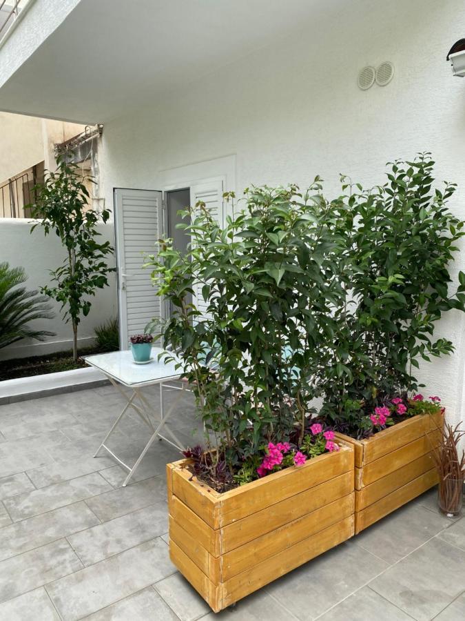 Lr Apartments Sarande Exterior photo